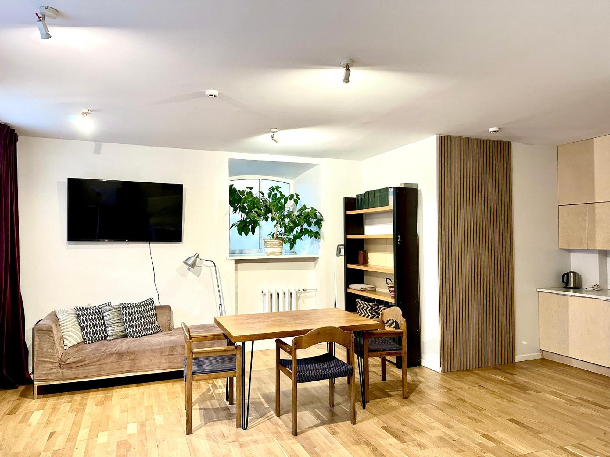 Mini Home Bookshop Studios Βίλνιους Εξωτερικό φωτογραφία