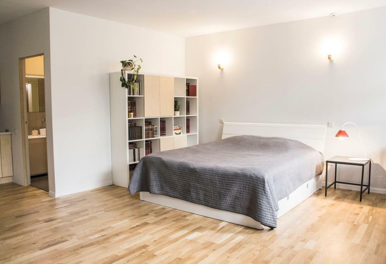 Mini Home Bookshop Studios Βίλνιους Εξωτερικό φωτογραφία